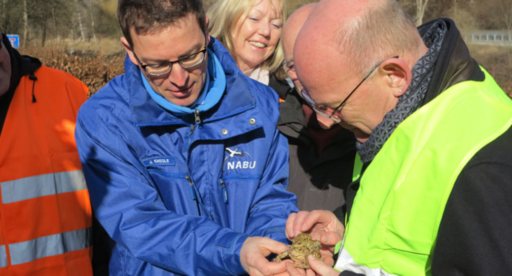 Minister Hermann besichtigt Amphibienschutzanlage Schattengrund