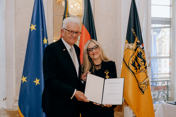 Ministerpräsident Winfried Kretschmann (links) und Anke Helfrich (rechts)
