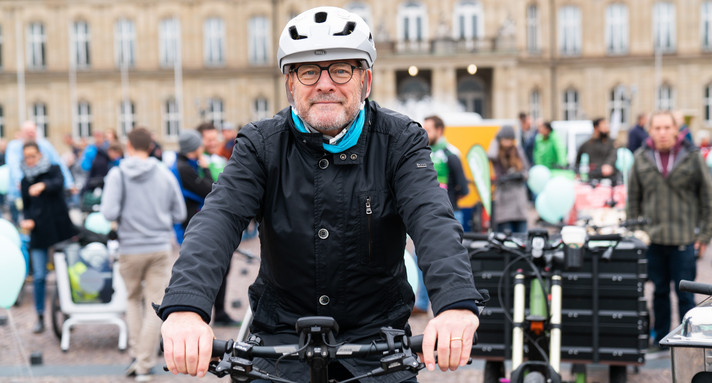 Größte E-Lastenrad-Flotte 2018 in Stuttgart versammelt. Bilderquelle: Ministerium für Verkehr BW, Daniel Mühlebach