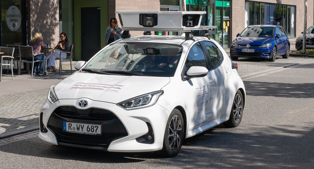 Das Scan-Auto auf den Straßen Heidelbergs