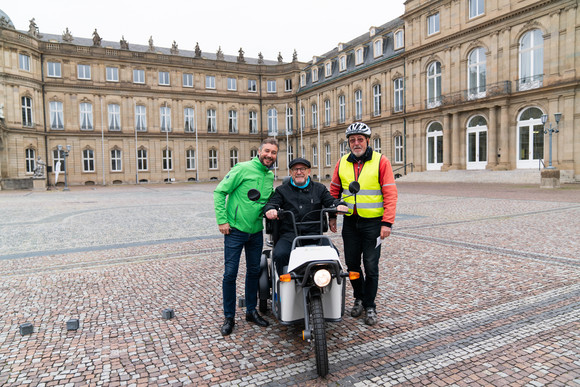 Elektromobilität Größte E-Lastenrad-Flotte 2018 in Stuttgart versammelt Größte E-Lastenrad-Flotte 2018 in Stuttgart versammelt. Bilderquelle: Ministerium für Verkehr BW, Daniel Mühlebach