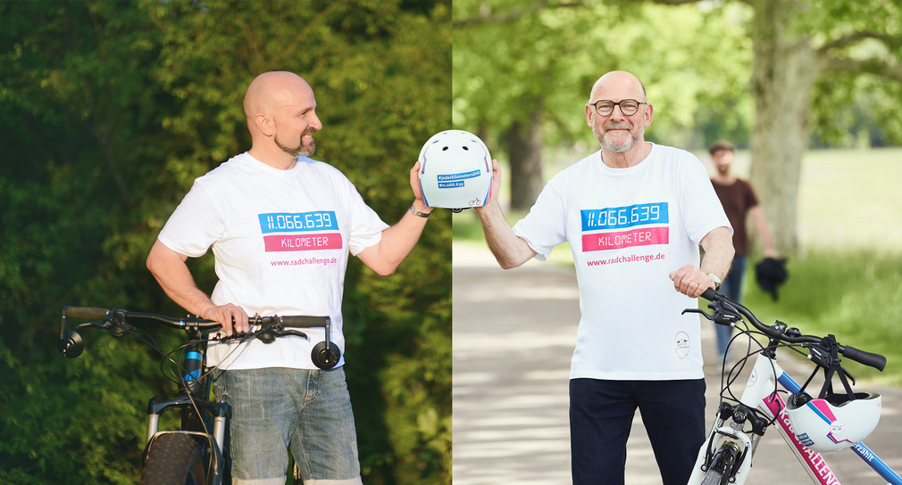 Übergabe des Fahrradhelms an Dominik „Dodokay“ Kuhn. (Bildquelle: Quelle: Fotomontage © Ministerium für Verkehr Baden-Württemberg, Corinna Spitzbart/Dominik Kuhn)