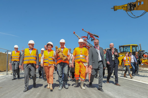 Tunneltaufe des Albabstiegstunnel Bahnprojekt Stuttgart - Ulm am 23. Juni 2014 (Bild: Kommunikationsbüro Bahnprojekt Stuttgart–Ulm )