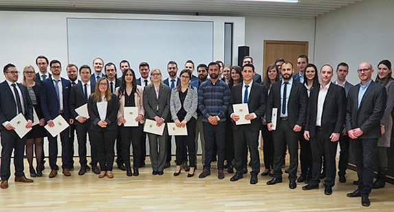 Gruppenfoto Regierungsbaumeister und Baureferendare (Foto: © Ministerium für Verkehr Baden-Württemberg)