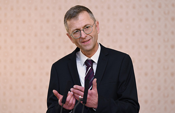 Denkmalpflege Bundespreis für Handwerk in der Denkmalpflege Dr. Steffen Skudelny (Vorstand der Deutschen Stiftung Denkmalschutz) (Bild: Franziska Kraufmann / Deutsche Stiftung Denkmalschutz)