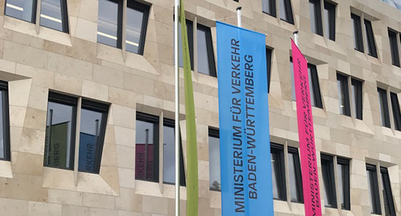 Eingang Ministerium für Verkehr