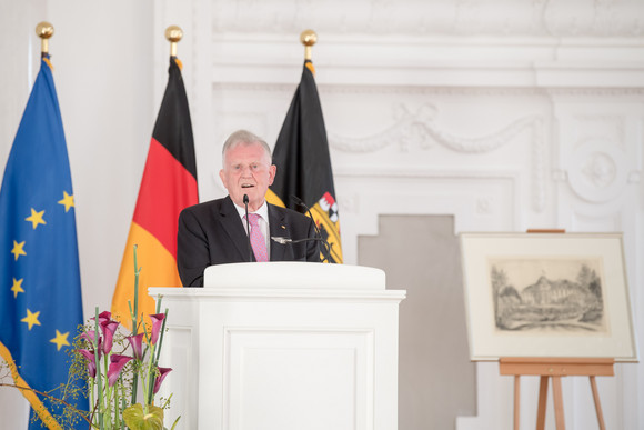 Empfang 80. Geburtstag des ehemaligen Ministerpräsidenten Erwin Teufel Der ehemalige Ministerpräsident Prof. Dr. h. c. Erwin Teufel hält beim Empfang der Landesregierung zu seinem 80. Geburtstag eine Rede.