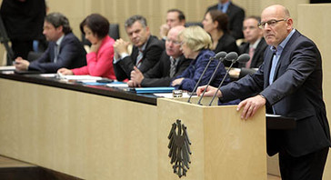 Minister Winfried Hermann am 11. Oktober 2013 im Bundesrat (Bild: Frank Ossenbrink)