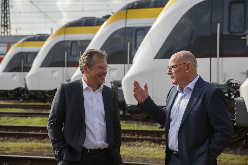 Verkehrsminister Hermann und Herr Weltzien (Bilderquelle: Gottfried Stoppel)